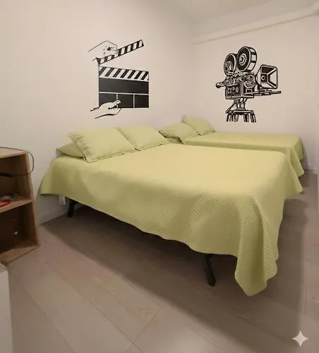 Hollywood Palazzo Apartman Roses